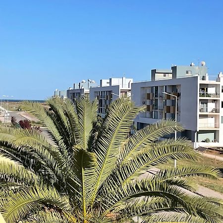 Sun & Sea, Meia Praia Lagos Exterior photo
