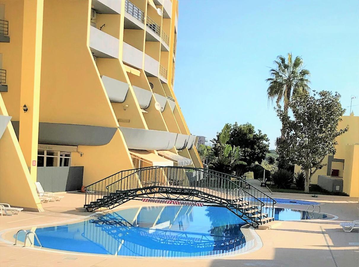 Sun & Sea, Meia Praia Lagos Exterior photo